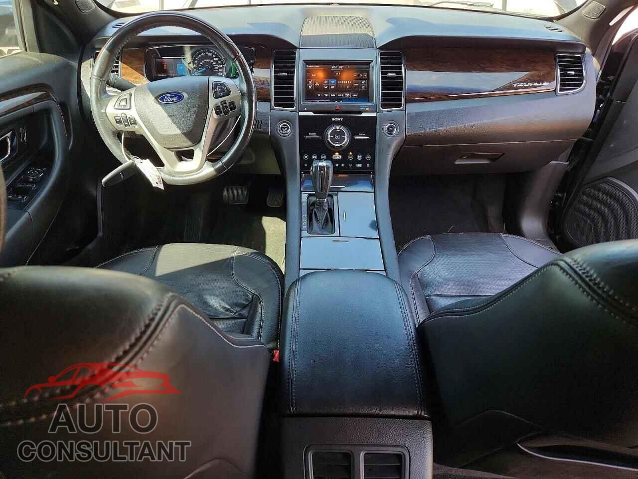 FORD TAURUS 2013 - 1FAHP2F80DG113196