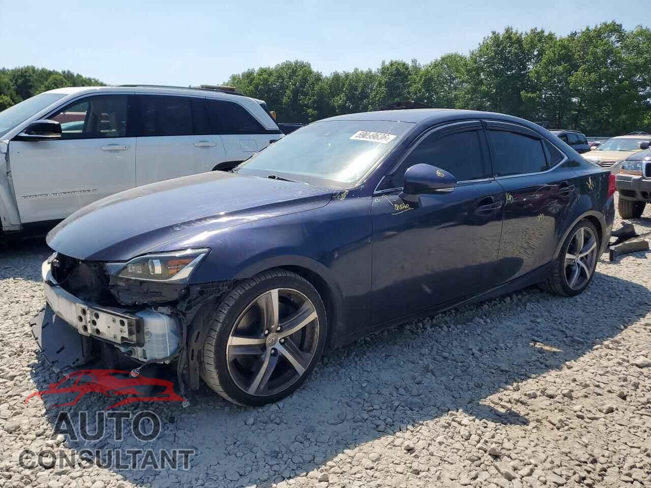 LEXUS IS 2018 - JTHC81D23J5028613