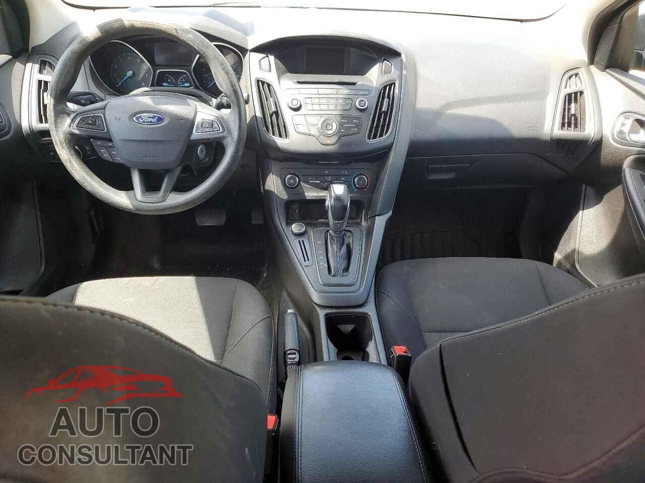FORD FOCUS 2016 - 1FADP3F23GL324369