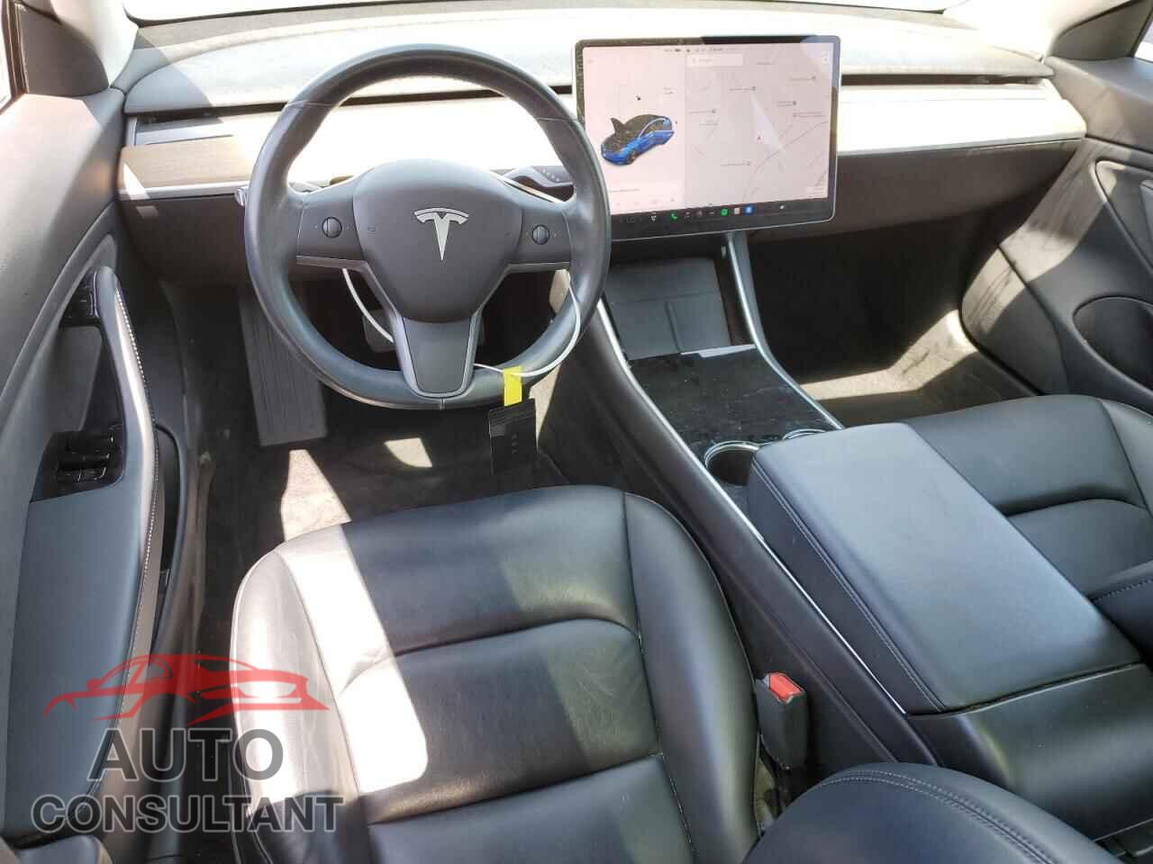 TESLA MODEL 3 2019 - 5YJ3E1EA8KF316949