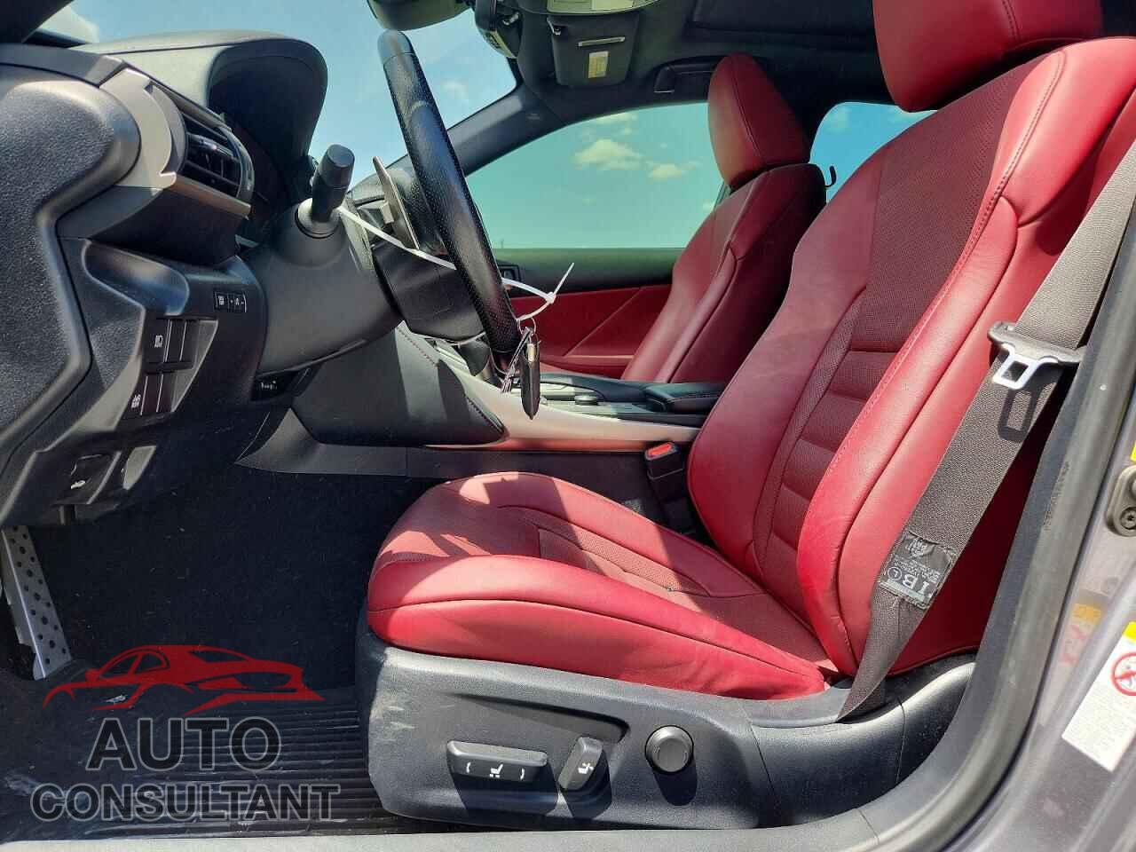 LEXUS IS 2018 - JTHC81D2XJ5030987