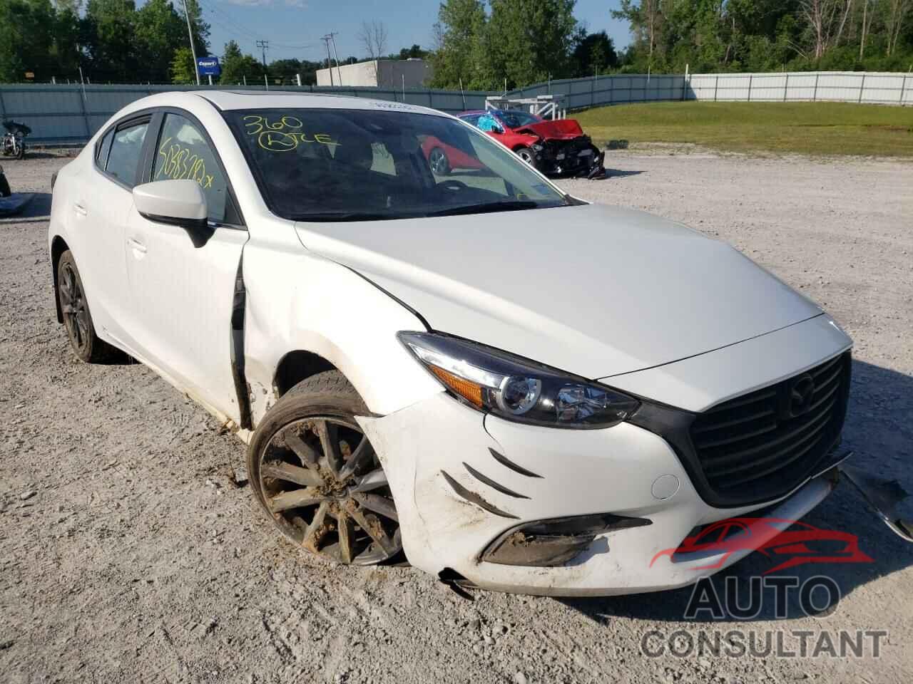 MAZDA 3 2018 - 3MZBN1V3XJM258122