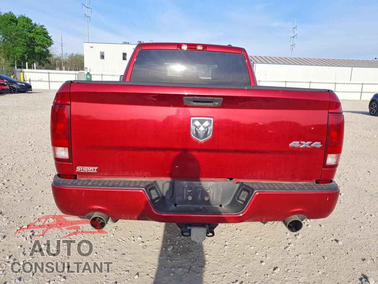 DODGE RAM 1500 2012 - 1C6RD7FT5CS341061