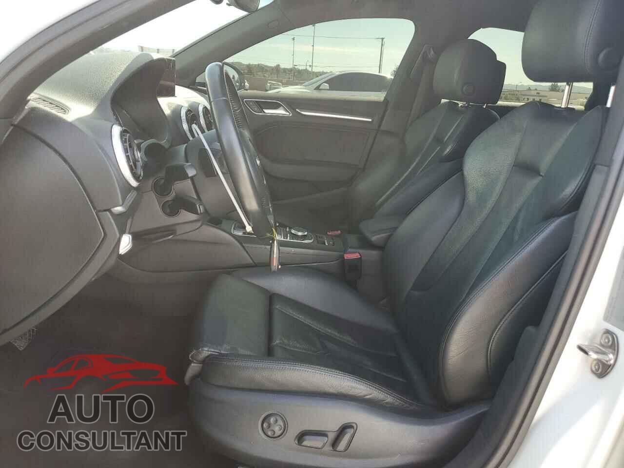 AUDI A3 2015 - WAUCCGFF1F1135528