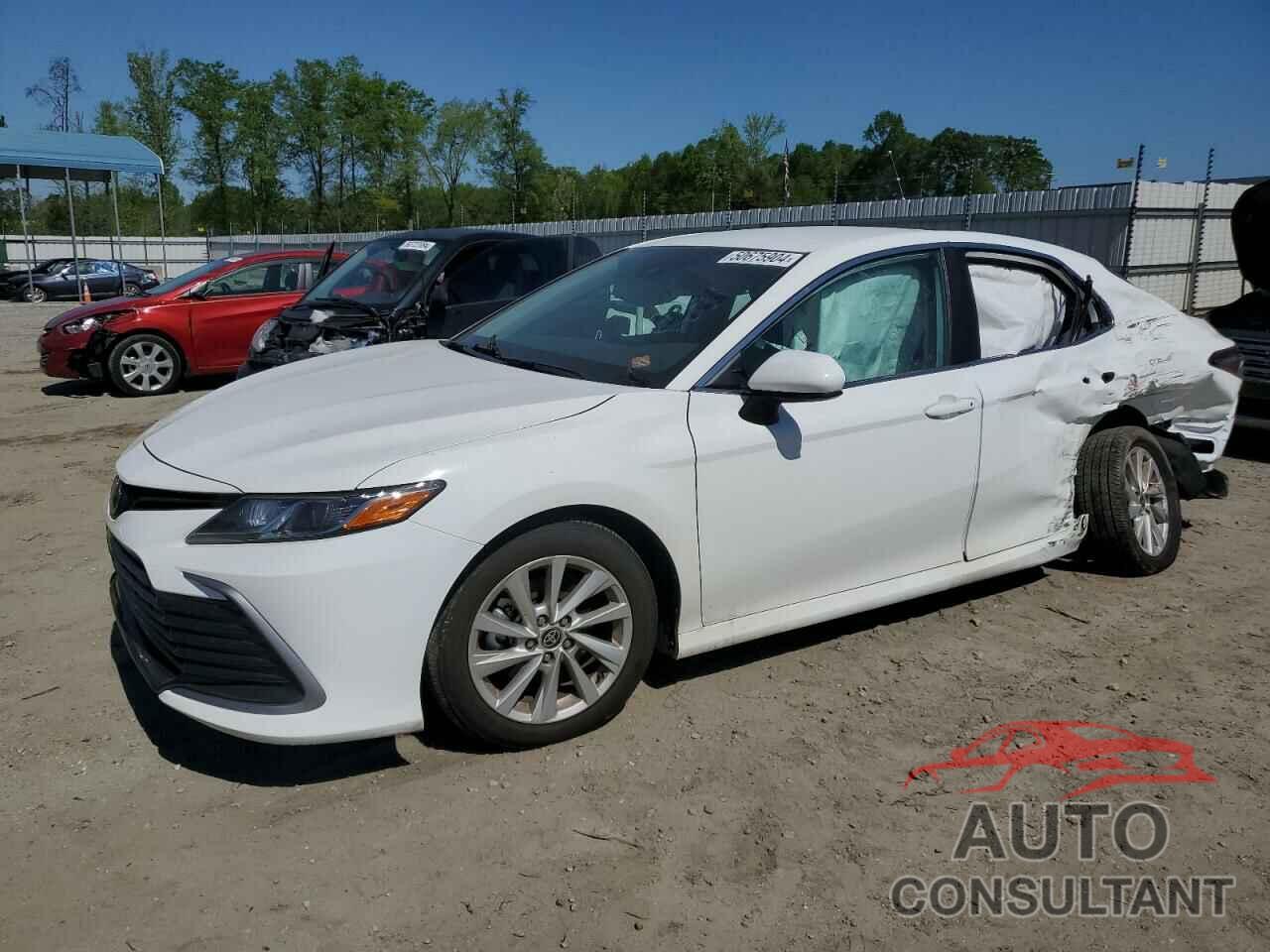 TOYOTA CAMRY 2024 - 4T1C11AK9RU204202