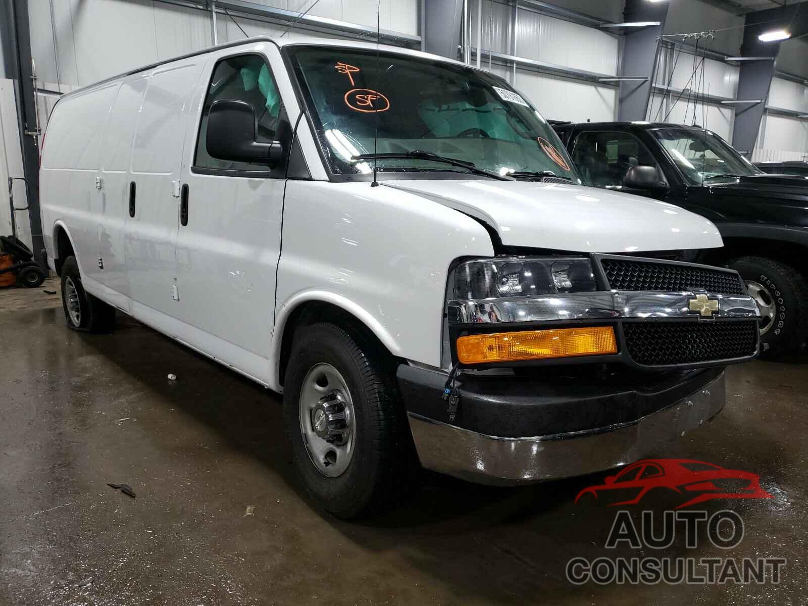 CHEVROLET EXPRESS 2017 - 1GCWGBFF4H1267287