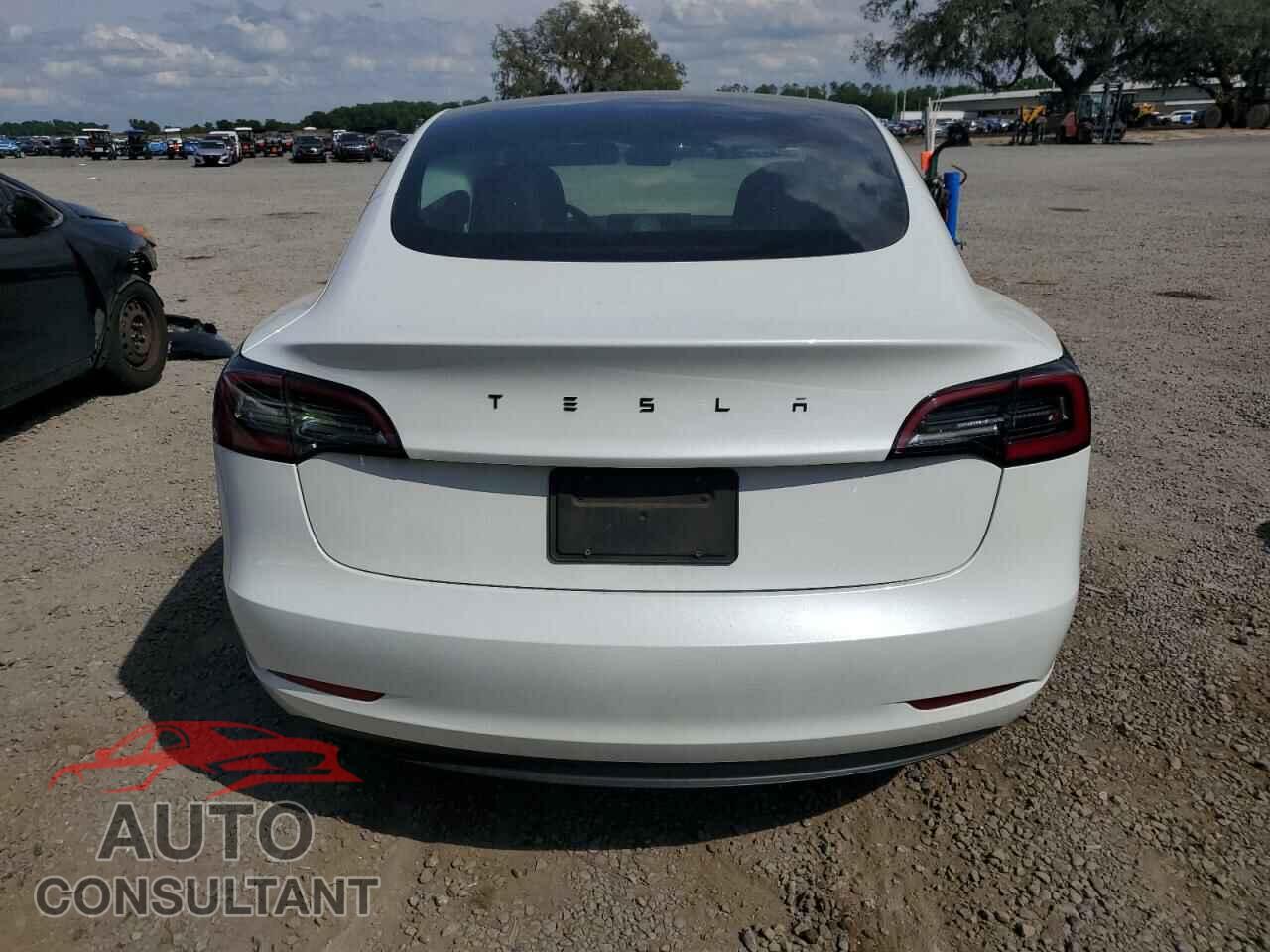TESLA MODEL 3 2023 - 5YJ3E1EA6PF396808