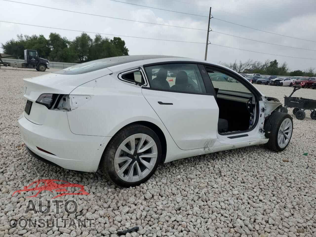 TESLA MODEL 3 2021 - 5YJ3E1EA4MF031944
