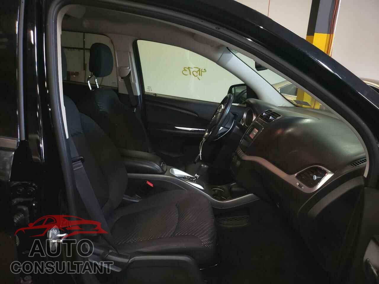 DODGE JOURNEY 2017 - 3C4PDCAB6HT581006