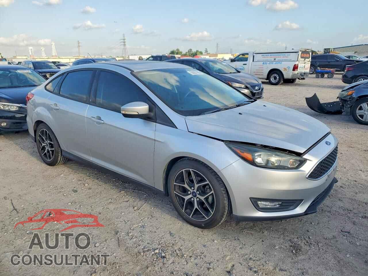 FORD FOCUS 2017 - 1FADP3H21HL249251