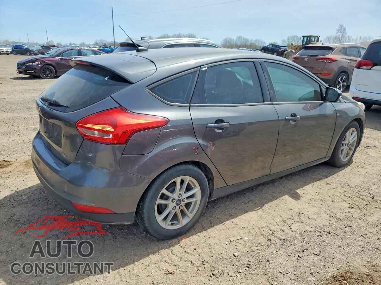 FORD FOCUS 2016 - 1FADP3K25GL260213