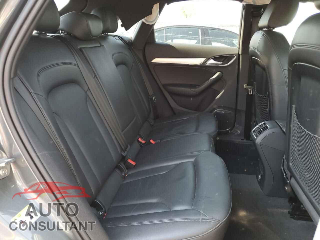 AUDI Q3 2016 - WA1GFCFS7GR024139