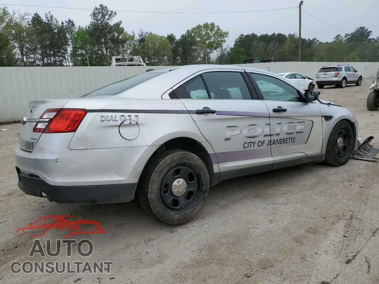FORD TAURUS 2016 - 1FAHP2L83GG126369