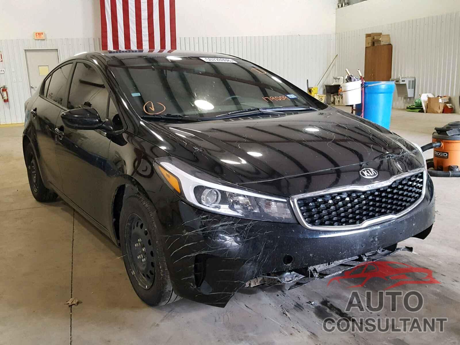 KIA FORTE 2018 - 3KPFK4A70JE179009
