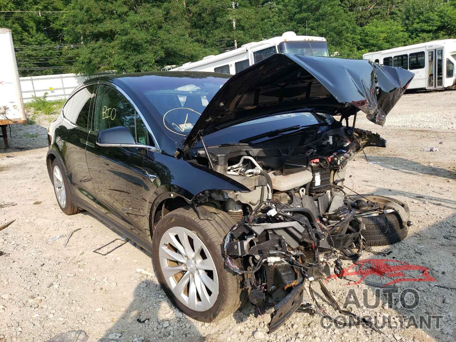 TESLA MODEL X 2018 - 5YJXCDE2XJF088128