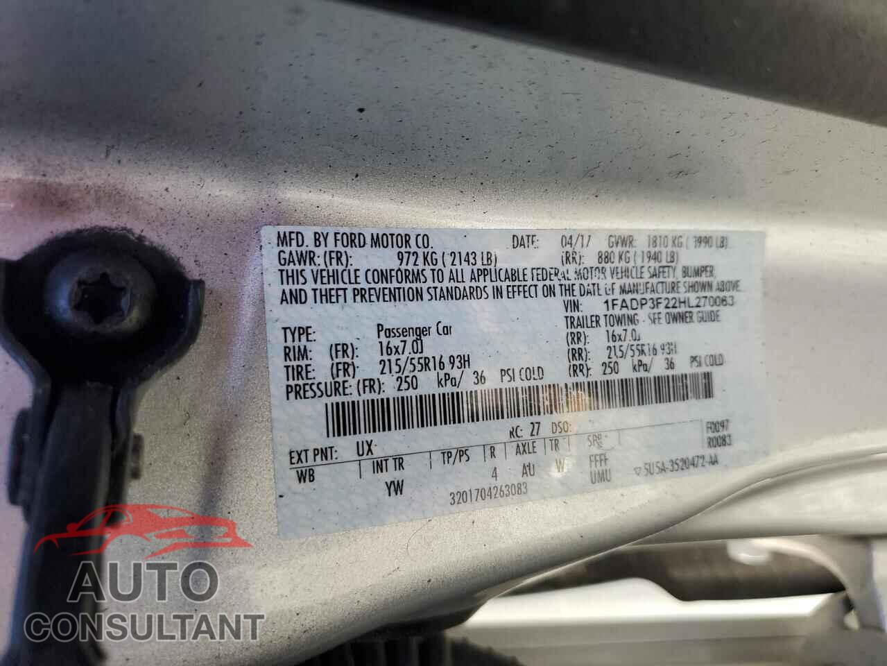 FORD FOCUS 2017 - 1FADP3F22HL270063