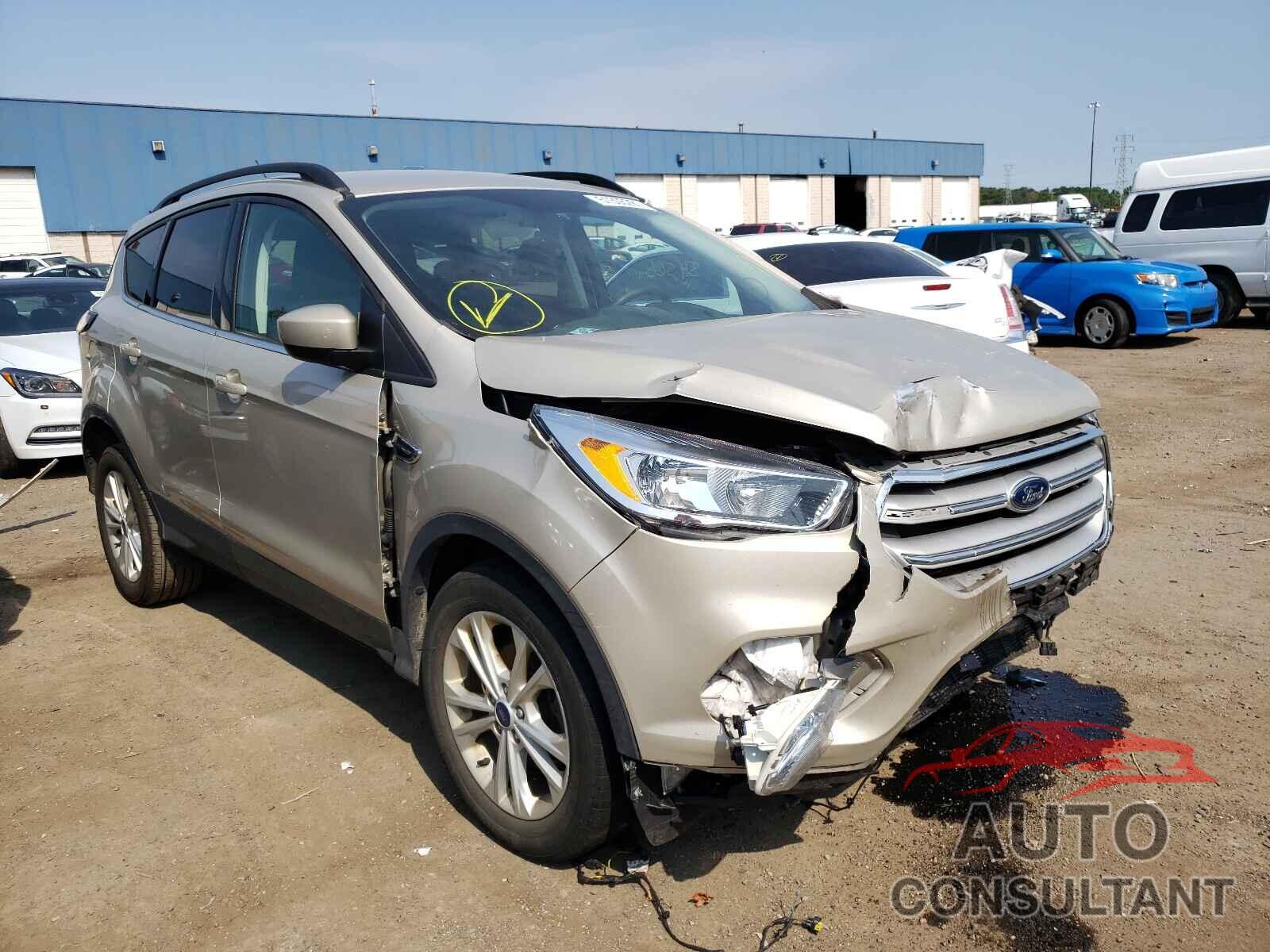 FORD ESCAPE 2018 - 1FMCU0GD6JUD27809