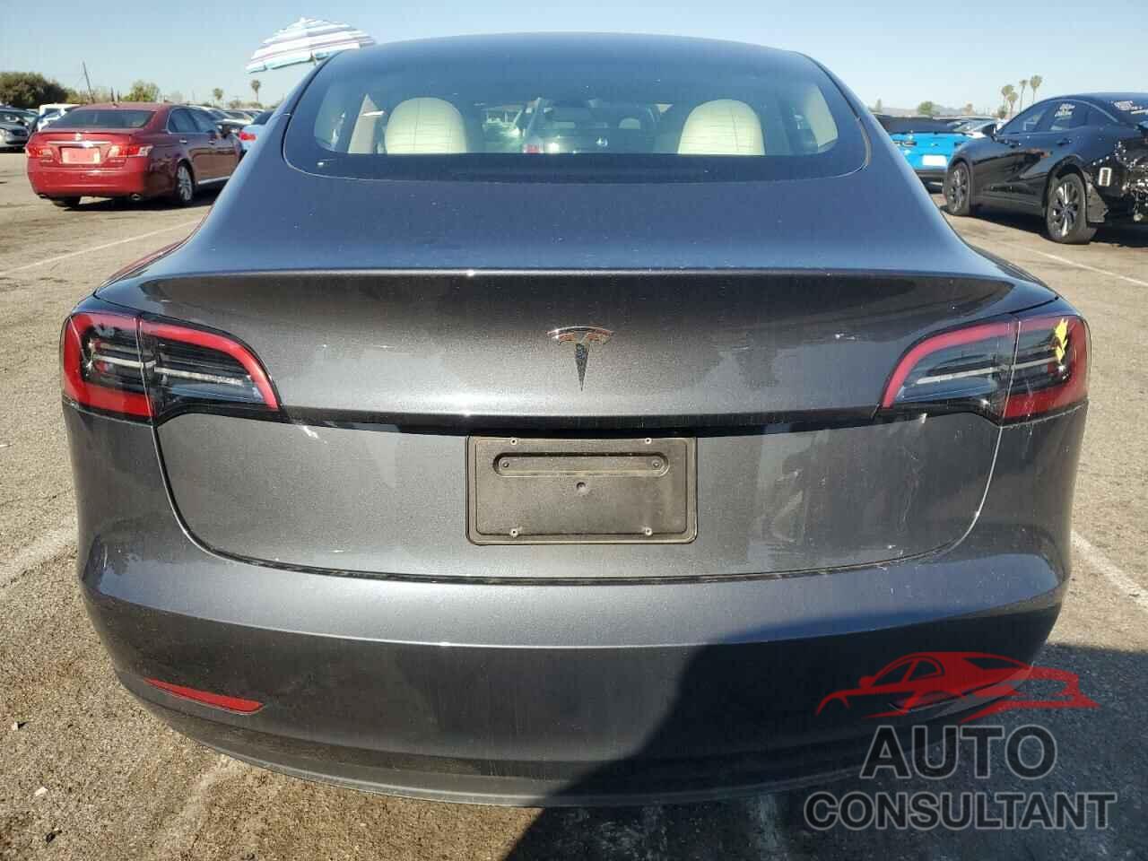 TESLA MODEL 3 2023 - 5YJ3E1EA9PF710757