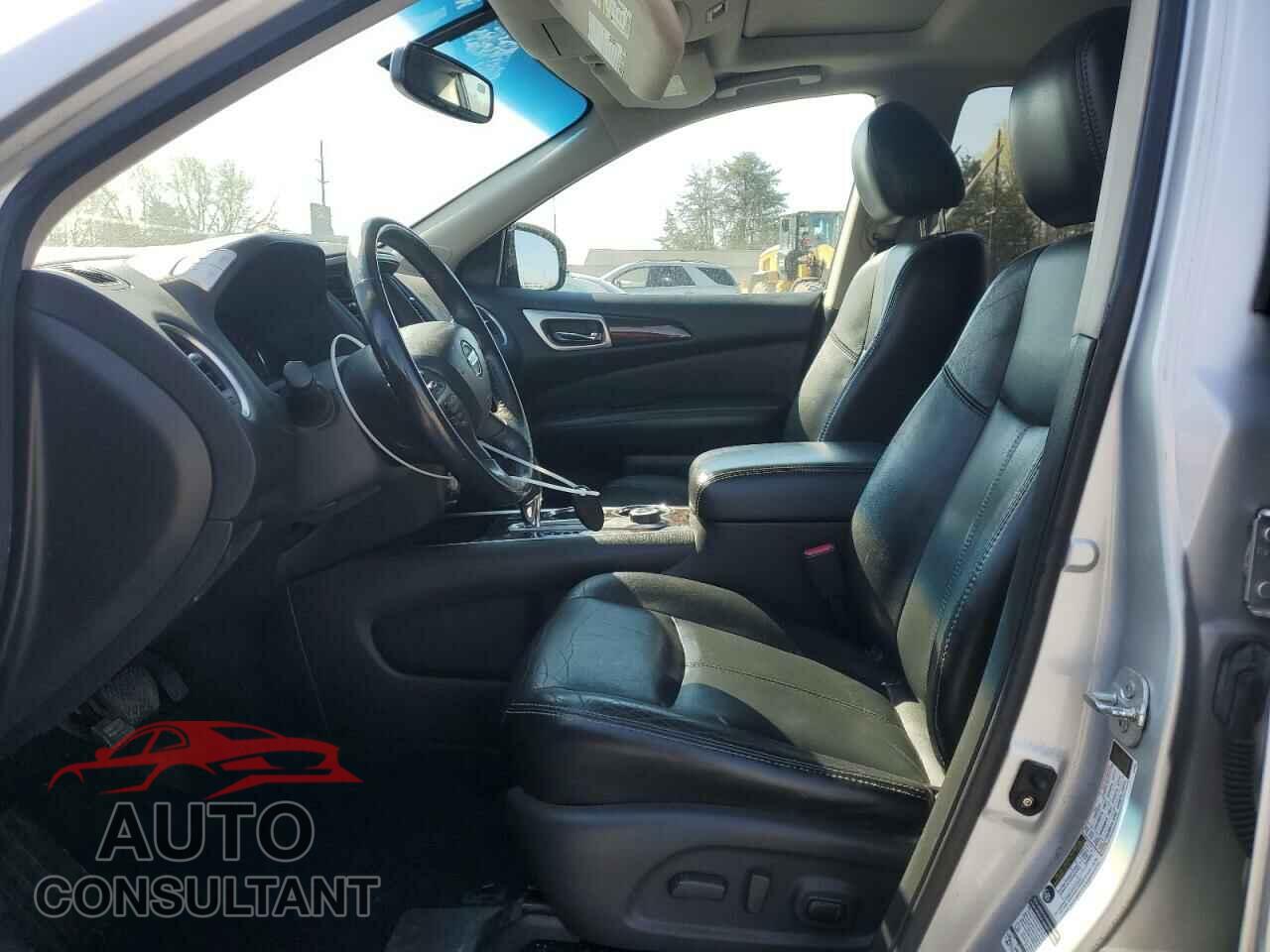 NISSAN PATHFINDER 2013 - 5N1AR2MM0DC672806
