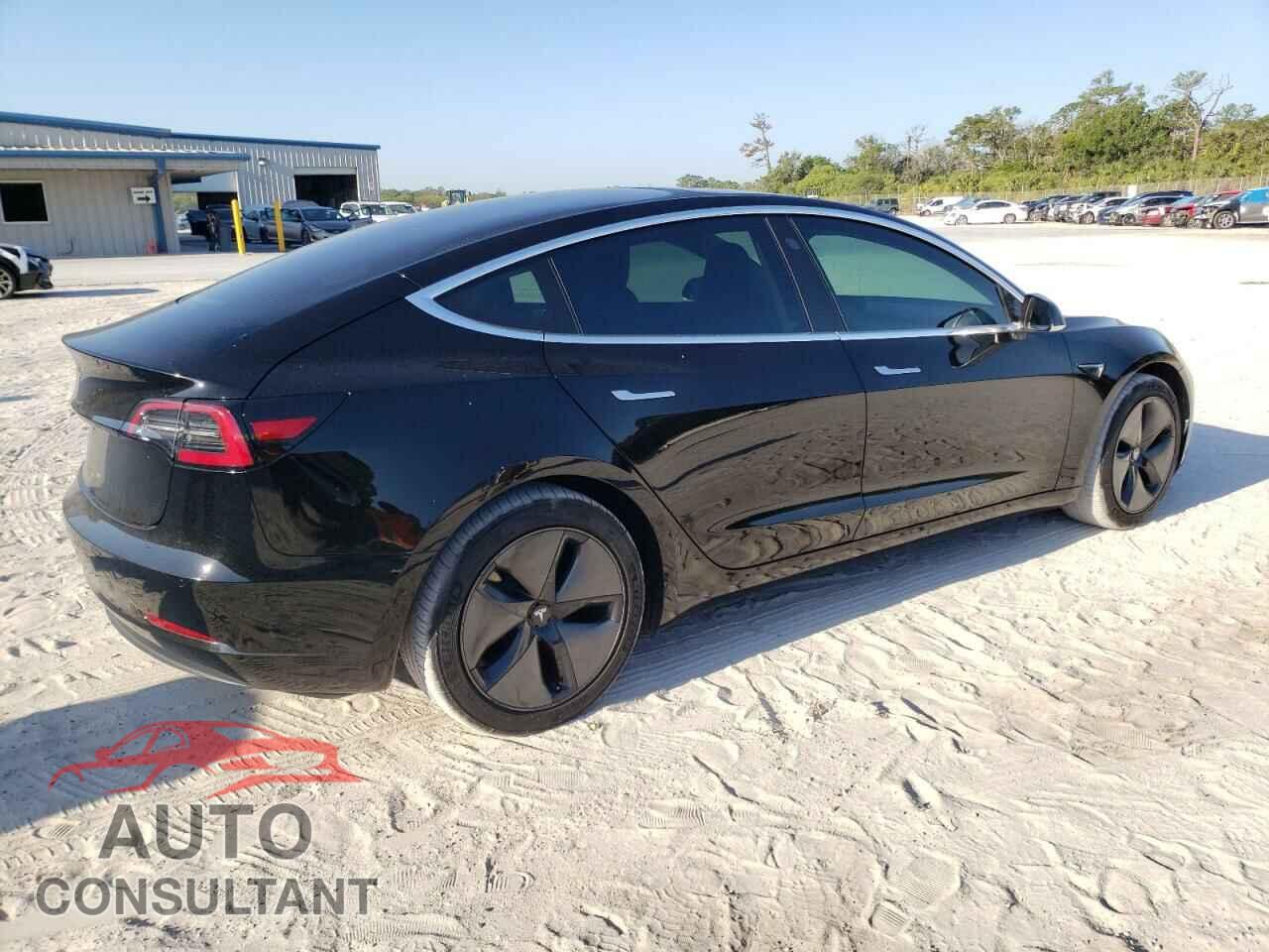 TESLA MODEL 3 2018 - 5YJ3E1EA7JF095259