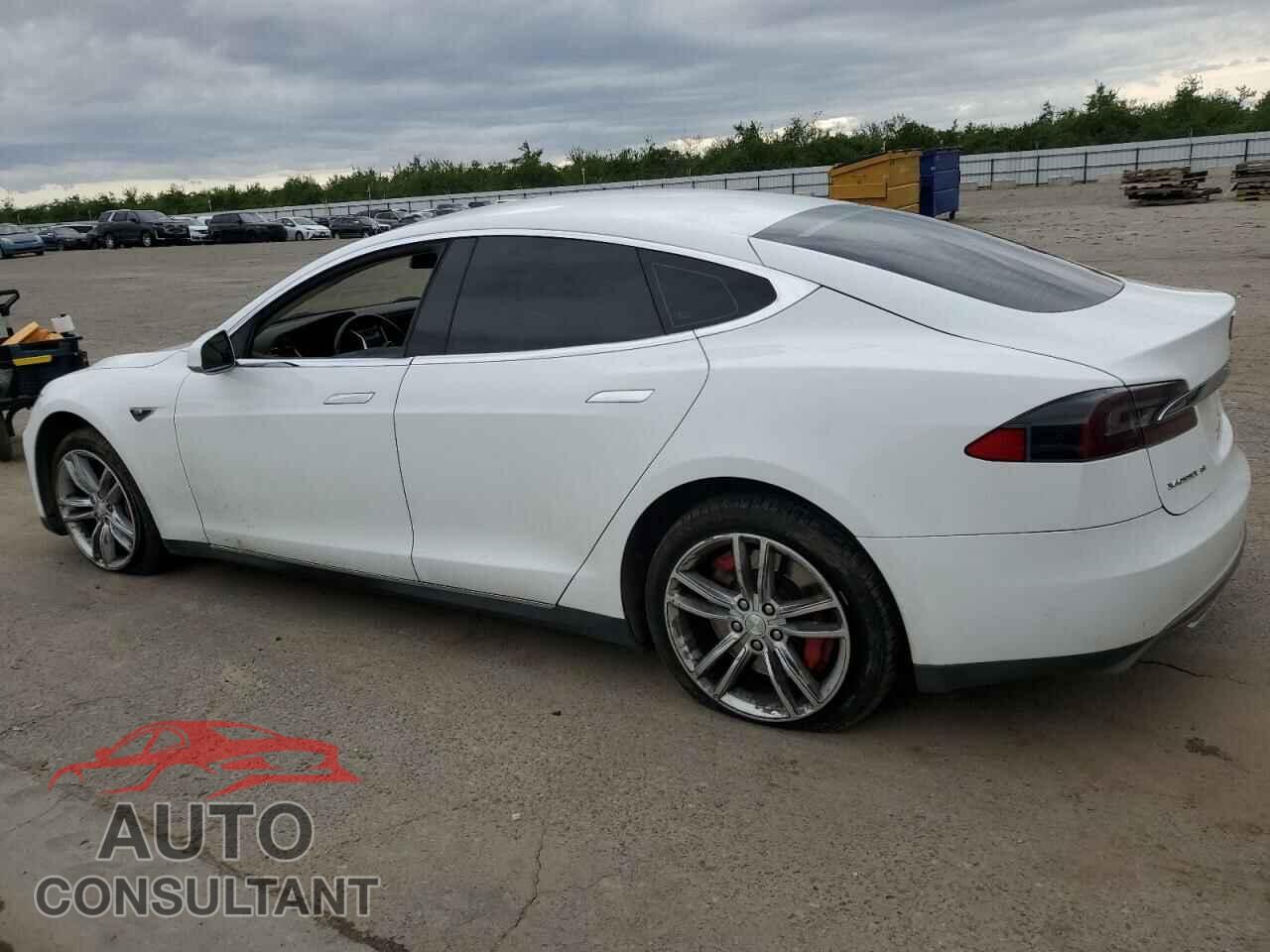 TESLA MODEL S 2013 - 5YJSA1CP6DFP05560