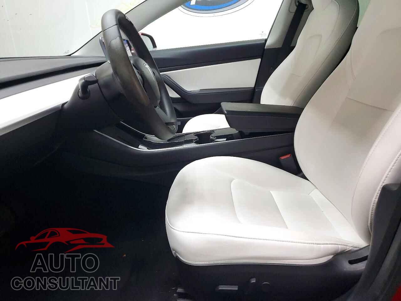 TESLA MODEL 3 2020 - 5YJ3E1EAXLF614985