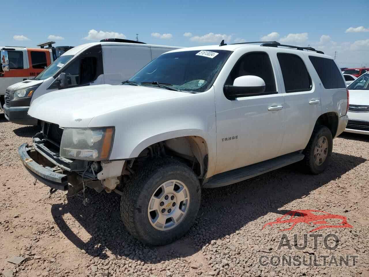 CHEVROLET TAHOE 2013 - 1GNSKBE08DR204755