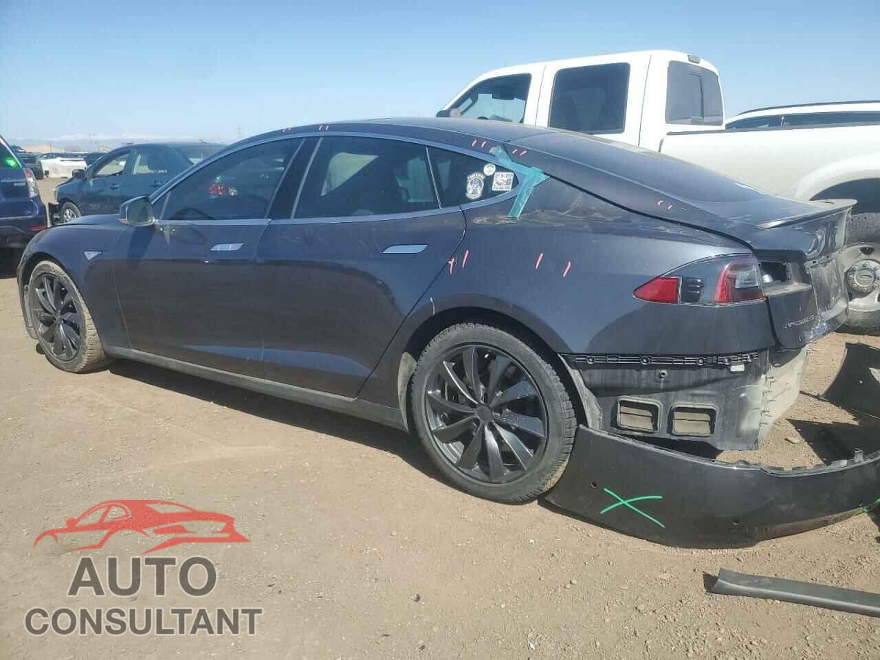 TESLA MODEL S 2015 - 5YJSA1S26FF095359