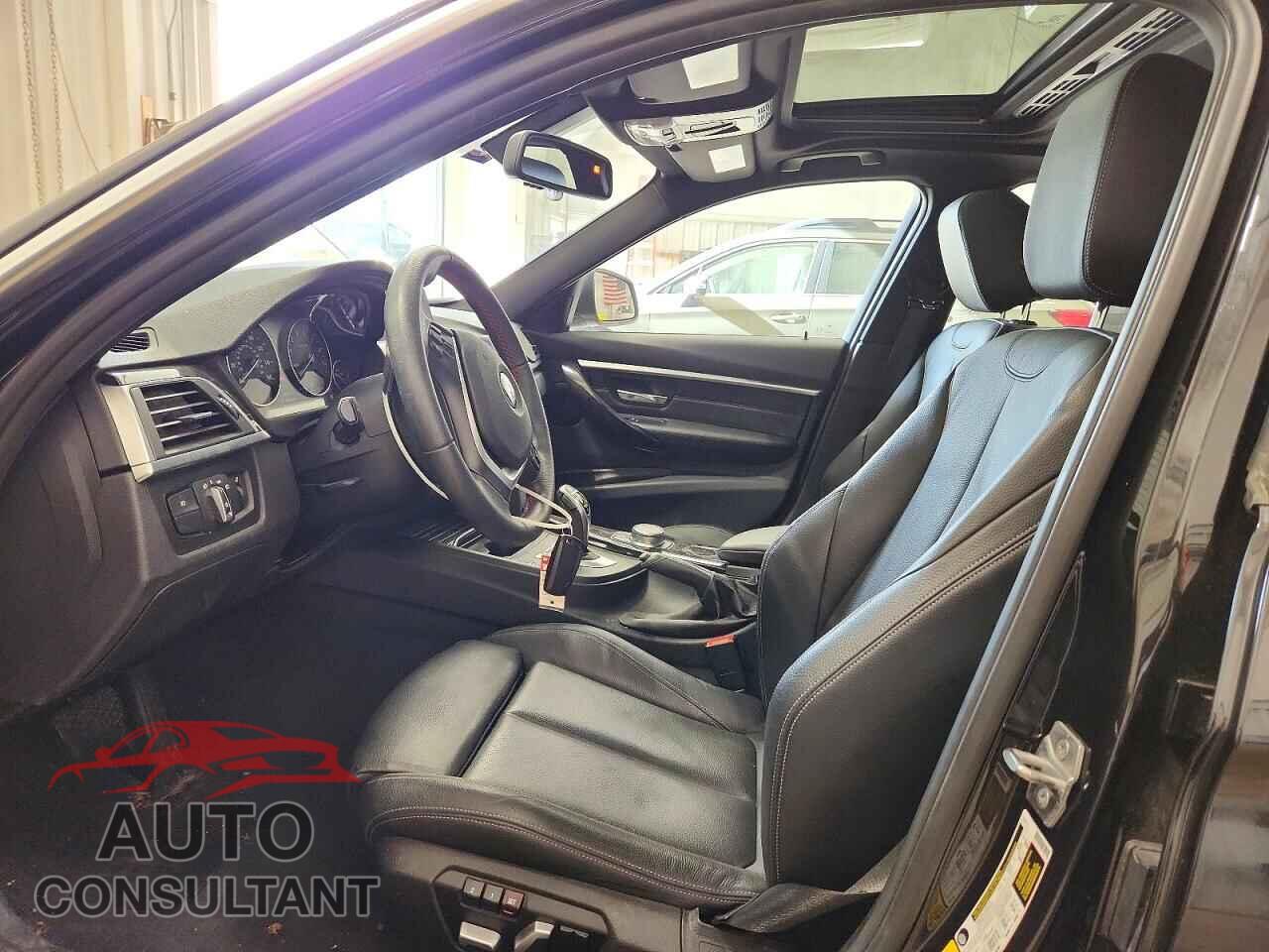 BMW 3 SERIES 2017 - WBA8D9C3XHA011124