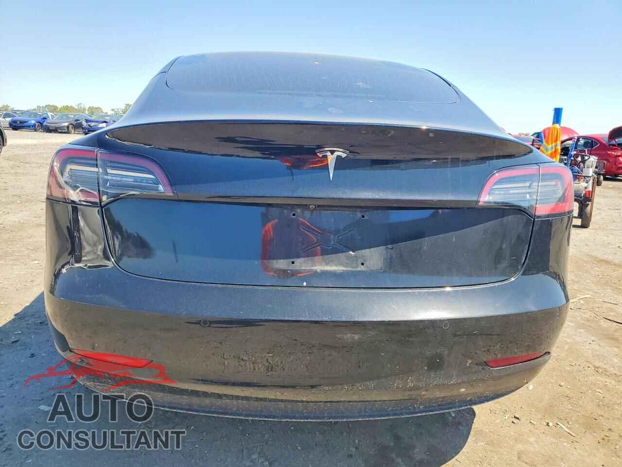 TESLA MODEL 3 2019 - 5YJ3E1EA3KF399187