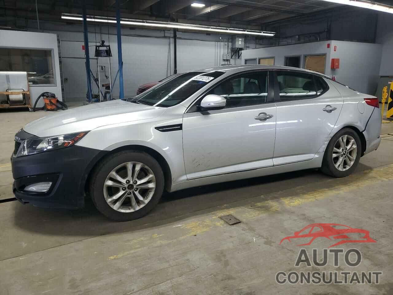 KIA OPTIMA 2011 - KNAGN4A70B5071155