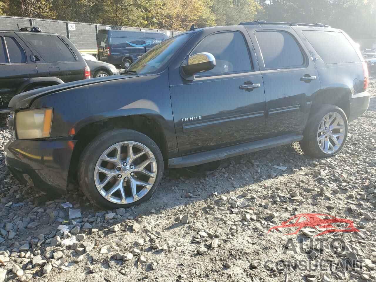 CHEVROLET TAHOE 2011 - 1GNSKBE04BR355654
