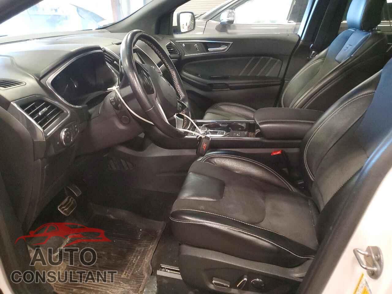FORD EDGE 2019 - 2FMPK4AP8KBC10449