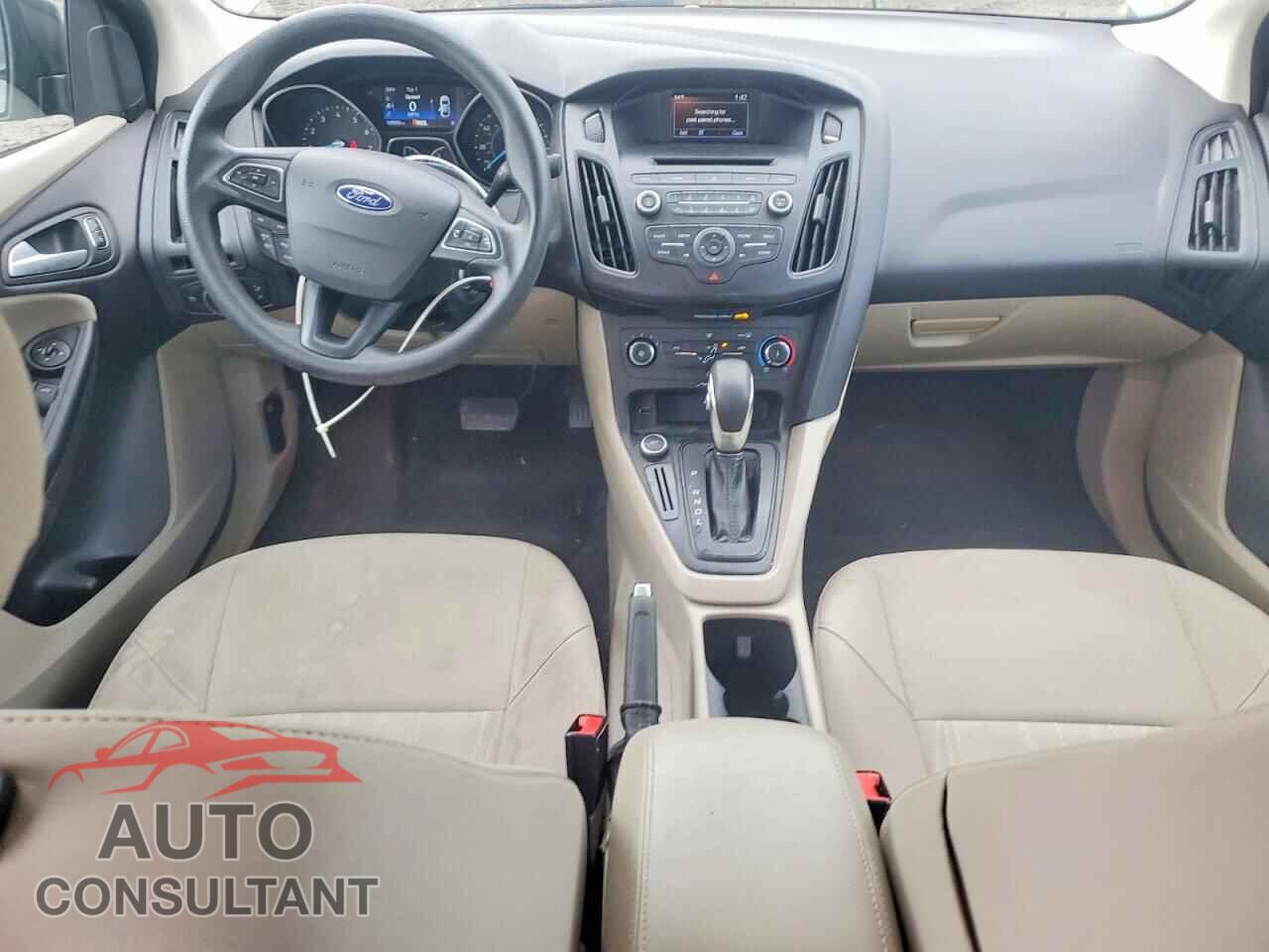 FORD FOCUS 2017 - 1FADP3F27HL275291