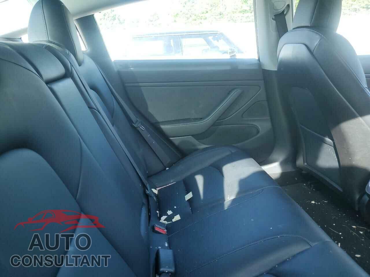 TESLA MODEL 3 2020 - 5YJ3E1EB6LF521020