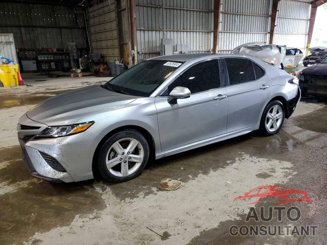 TOYOTA CAMRY 2019 - 4T1B11HK6KU847601