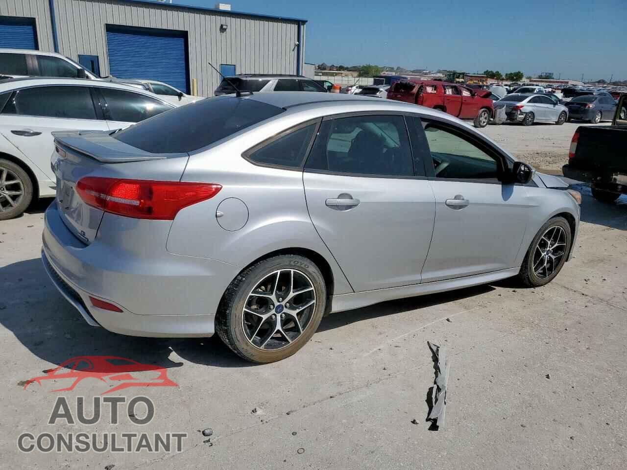 FORD FOCUS 2016 - 1FADP3F22GL398690