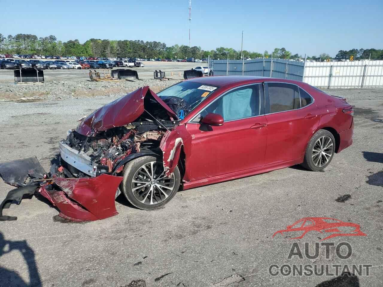 TOYOTA CAMRY 2018 - 4T1B11HK4JU507944