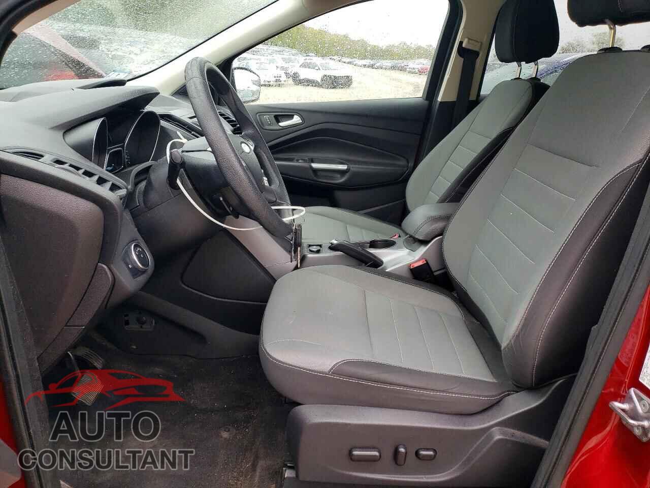 FORD ESCAPE 2016 - 1FMCU9G91GUA57686