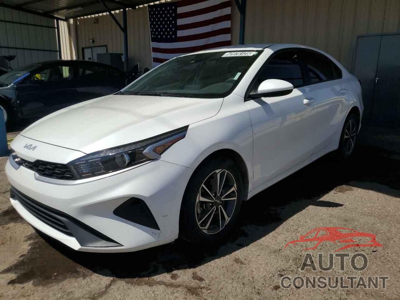 KIA FORTE 2023 - 3KPF24AD0PE617414