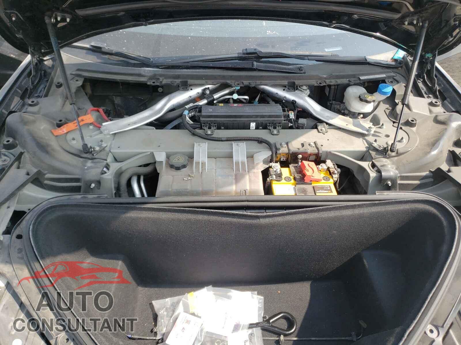 TESLA MODEL S 2017 - 5YJSA1E19HF202457