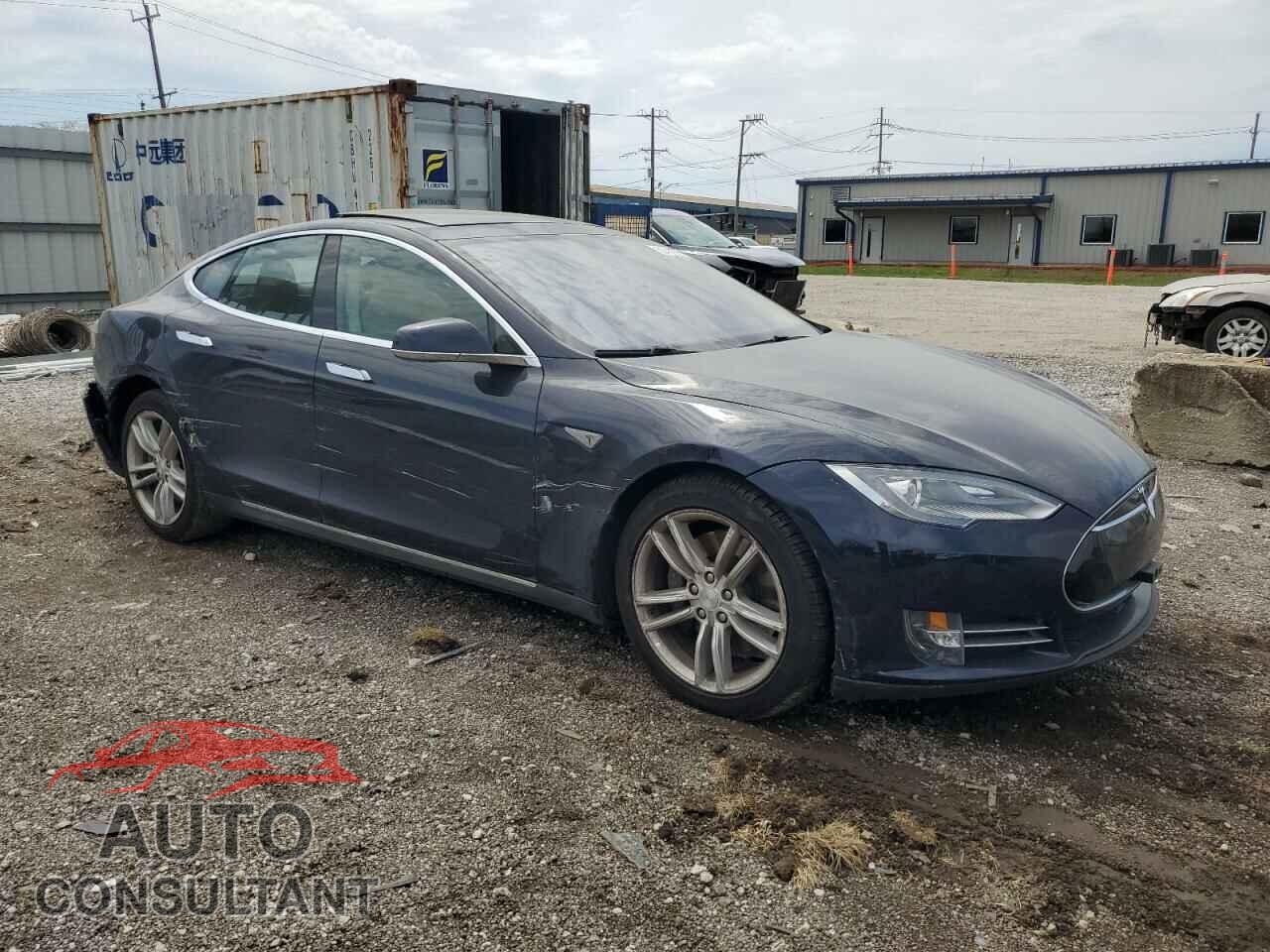TESLA MODEL S 2014 - 5YJSA1H10EFP52864