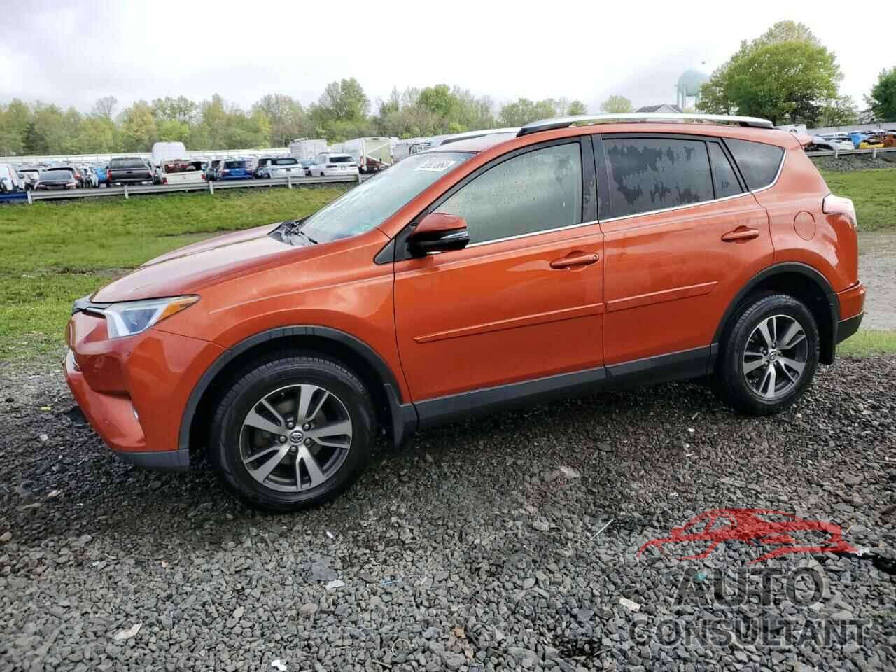 TOYOTA RAV4 2016 - JTMRFREV3GJ096774