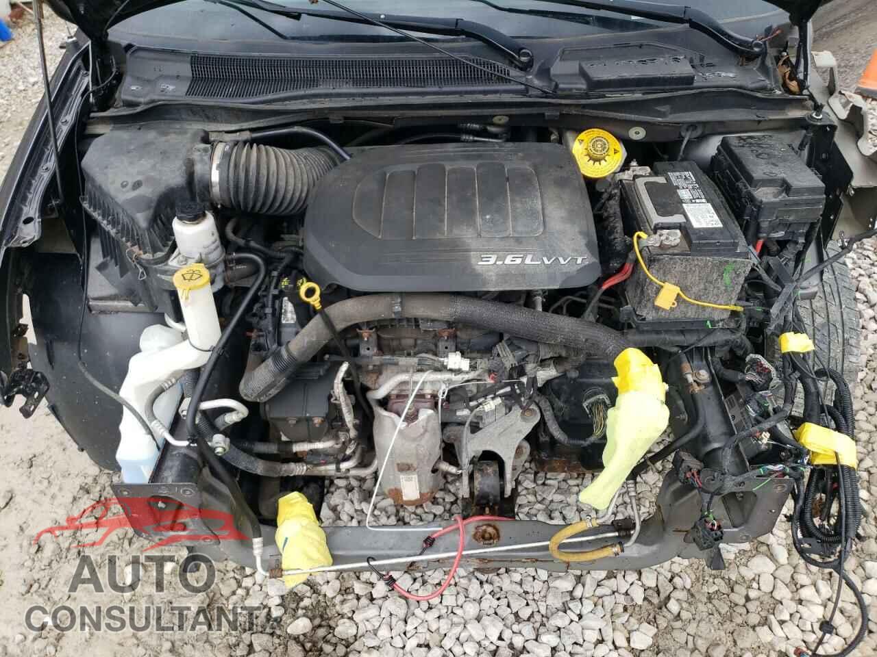 DODGE CARAVAN 2018 - 2C4RDGCG2JR208403