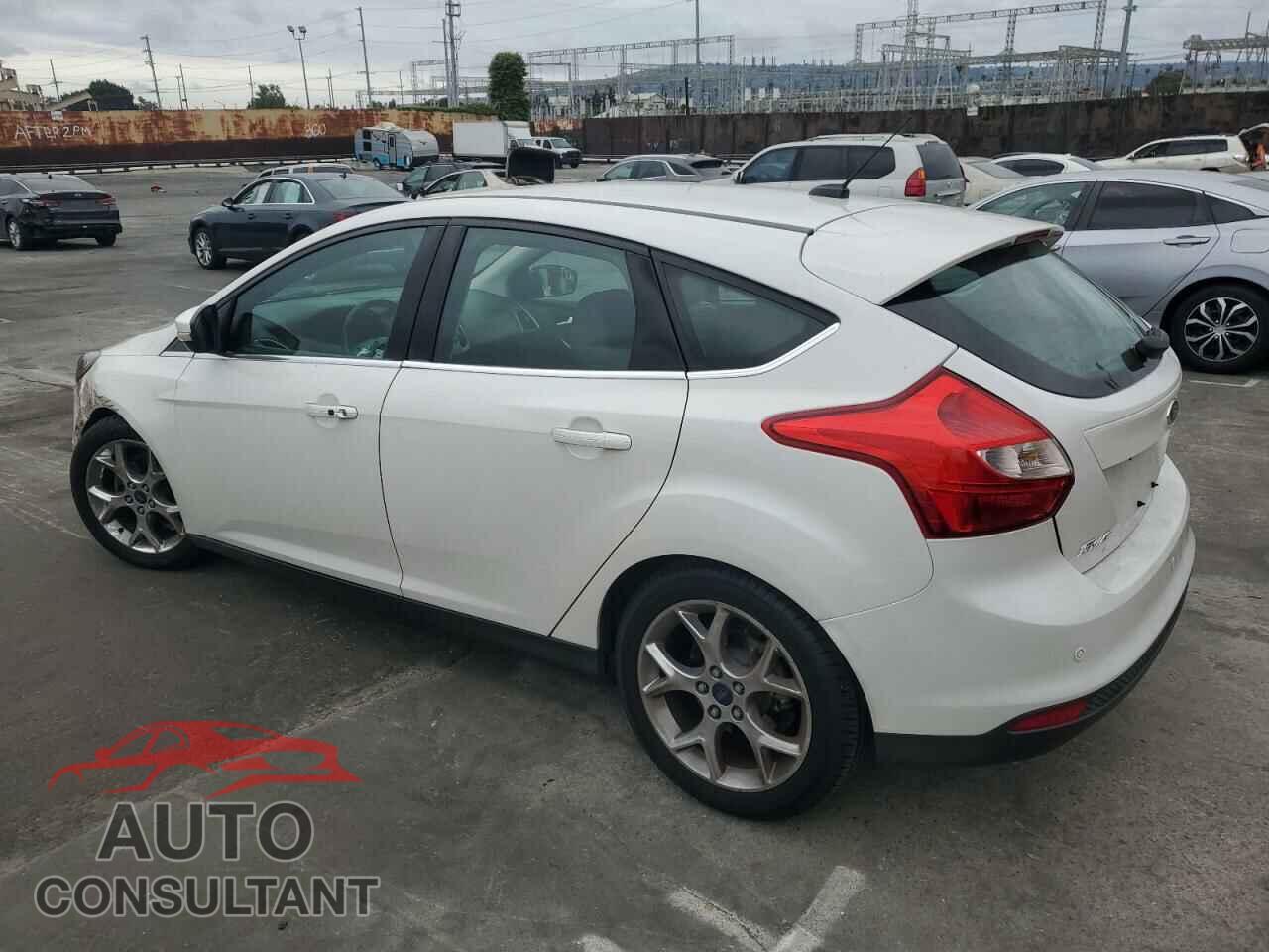 FORD FOCUS 2014 - 1FADP3N20EL131675