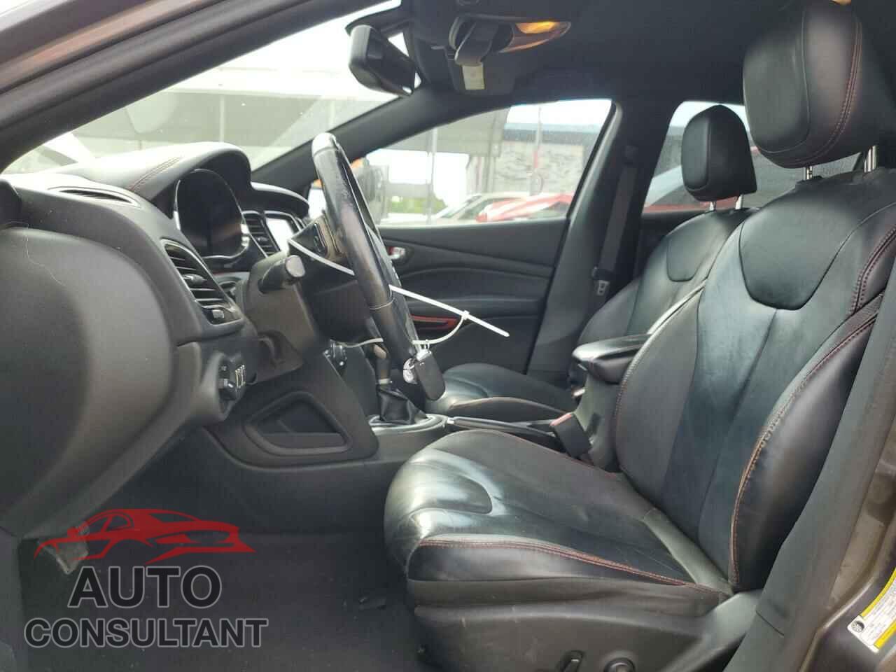 DODGE DART 2015 - 1C3CDFEB8FD205084