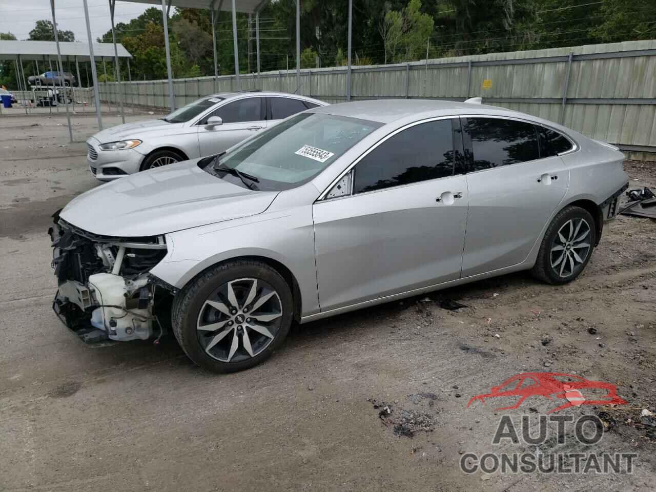 CHEVROLET MALIBU 2018 - 1G1ZD5ST3JF102741