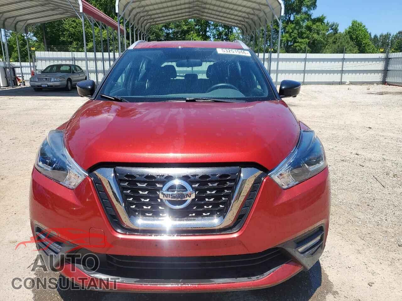 NISSAN KICKS 2019 - 3N1CP5CU3KL565663