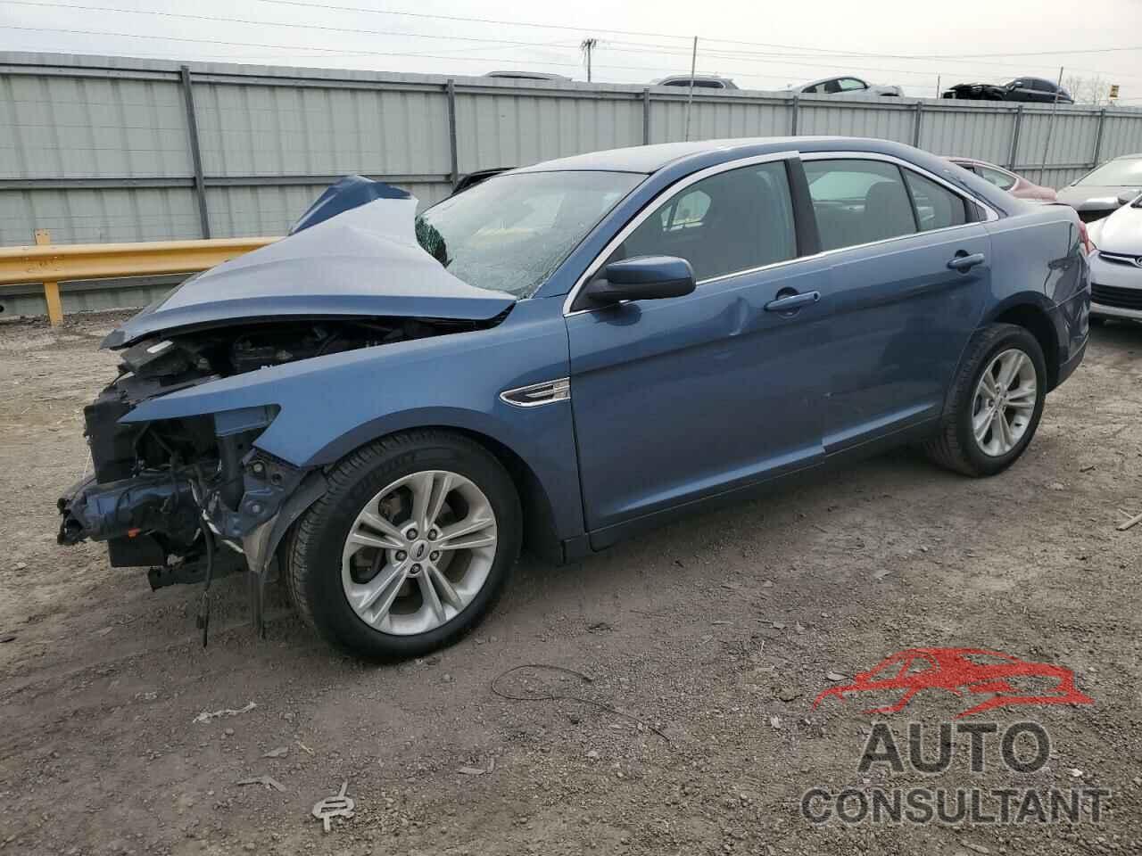 FORD TAURUS 2018 - 1FAHP2E83JG116882
