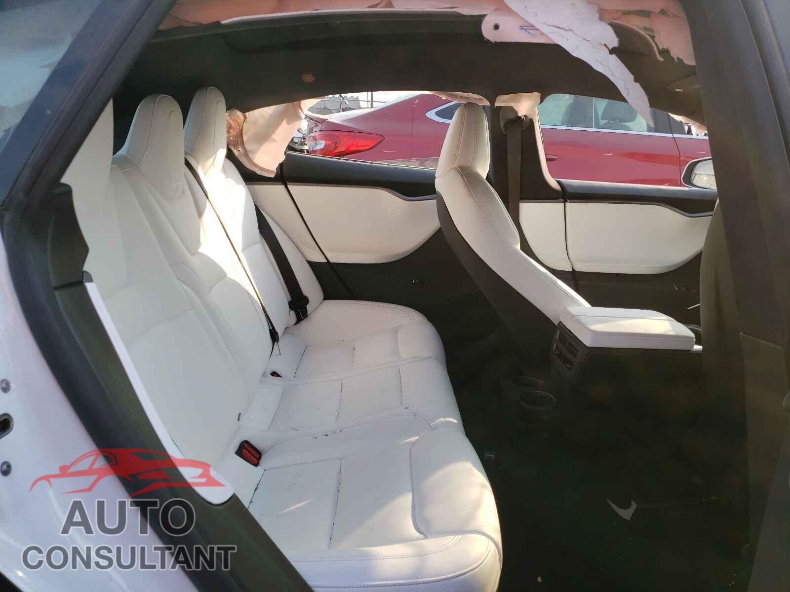 TESLA MODEL S 2020 - 5YJSA1E22LF378915
